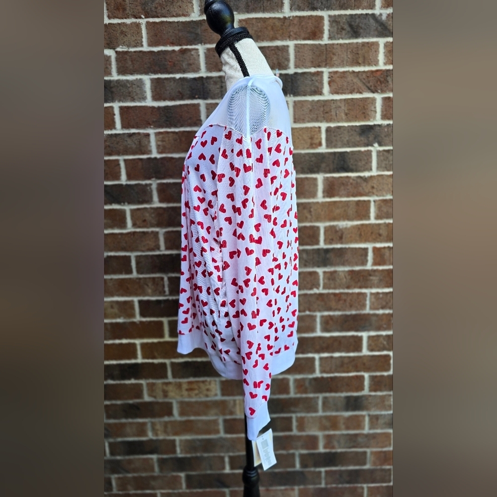 LuLaRoe Lizzy Blouse 2X NWT Red White Heart Print Mesh Top Long Sleeve - Picture 8 of 14